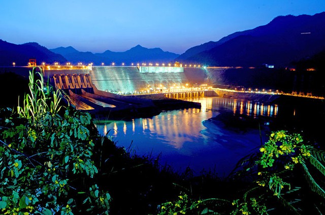 Nhà máy điện giữ 3 kỷ lục "khổng lồ": Vốn lớn nhất, công suất cao nhất, sản lượng nhiều nhất Việt Nam- Ảnh 2.