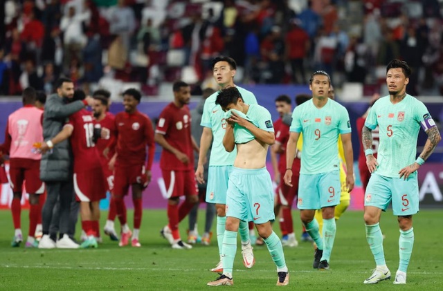 Hé lộ bê bối của tuyển chọn Trung Quốc: Cầu thủ vờ vịt gặp chấn thương nhằm ko lên ĐTQG- Hình ảnh 2.