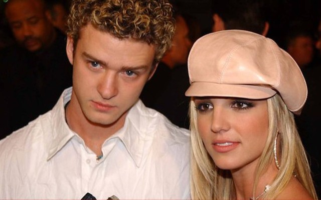 Người hâm mộ của Britney Spears đồng lòng "chặn đường" Justin Timberlake  trên các BXH âm nhạc