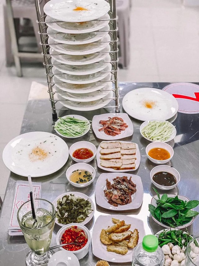 Khách Tây tâm đắc một món ăn bình dân của người Tây Nguyên, nhận xét "là độc nhất ở Việt Nam"- Ảnh 2.