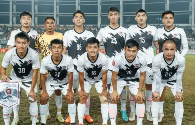 Vô địch ngay trên sân khách, đội bóng Việt Nam được báo Trung Quốc vinh danh- Ảnh 1.