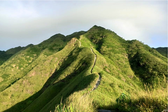 Ngoài biển, Quảng Ninh còn có một vùng núi hoang sơ được ví như "Sa Pa thu nhỏ", cách Hạ Long hơn 100km - Ảnh 9.