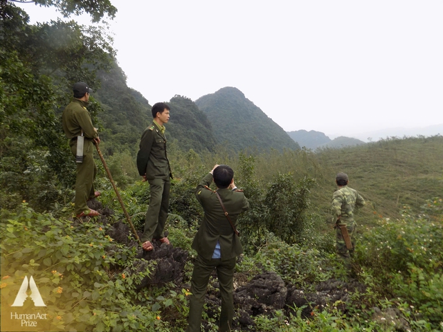 Bất ngờ gặp "người bạn" quý hiếm trên núi, Trung tá biên phòng lập ra "tiểu đội" vang danh vùng di sản - Ảnh 5.