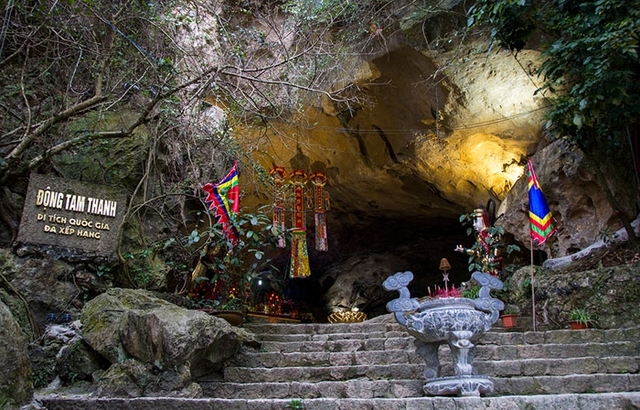 Chuyến tàu đi 160km, vé chỉ từ 60.000 đồng: Du khách trầm trồ vì đích đến từng đón nguyên thủ nổi tiếng - Ảnh 9.