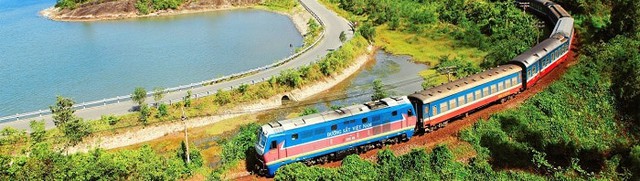 Chuyến tàu đi 160km, vé chỉ từ 60.000 đồng: Du khách trầm trồ vì đích đến từng đón nguyên thủ nổi tiếng - Ảnh 8.