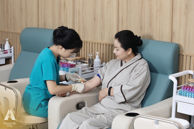 Tầm soát sớm bệnh không lây nhiễm, nâng cao sức khỏe Việt với “Trạm bảo dưỡng con người” ứng dụng AI - Ảnh 2.