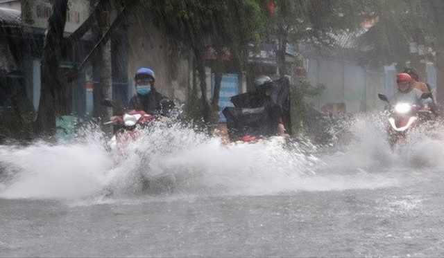 Tin gió mùa đông bắc mới nhất: Ngày mai, Bắc Bộ mưa to, nhiệt độ giảm mạnh - Ảnh 1.