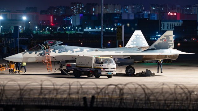  Su-57 “quyến rũ” Airshow China 2024, thành công “chốt đơn hàng” đầu tiên - Ảnh 4.