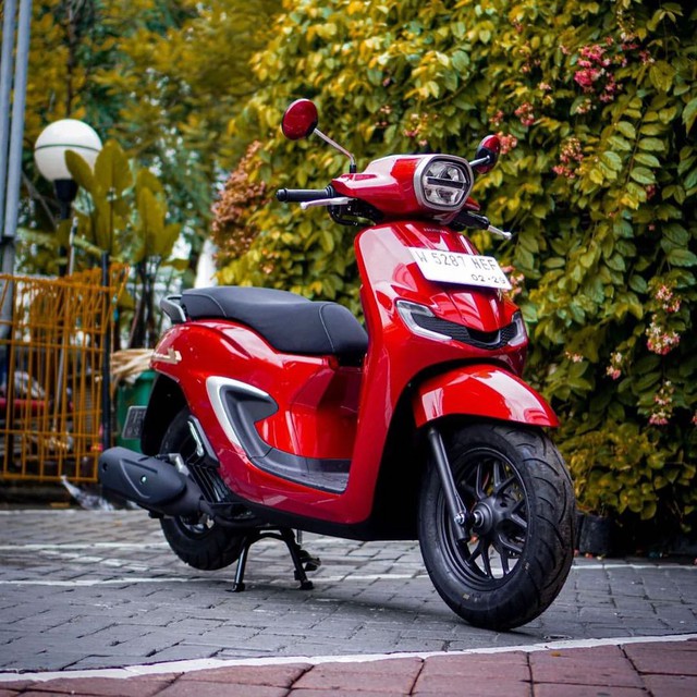 Xe tay ga hiệu Honda đẹp như Vespa giảm giá 10 triệu đồng - Ảnh 3.