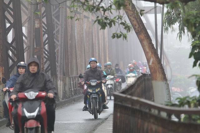 Tin gió mùa đông bắc mới nhất: Ngày mai, nhiều nơi mưa to đến rất to - Ảnh 1.