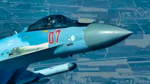 Tại sao NATO lại ghét Su-35 như vậy? - Ảnh 2.