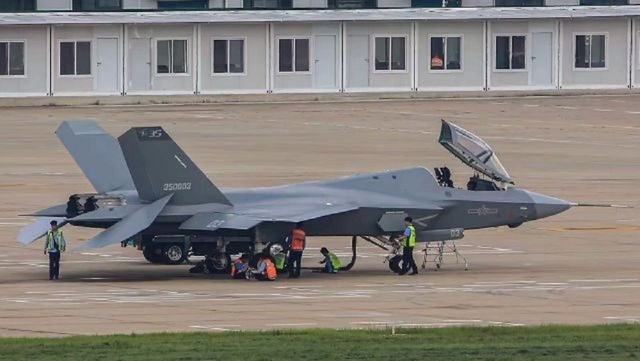 Liệu J-35 của Trung Quốc có đắt hàng như F-35 của Mỹ? - Ảnh 2.