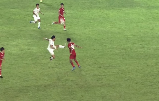 TRỰC TIẾP Myanmar 0-0 Indonesia: Indonesia liên tục thoát thua, thế trận căng như dây đàn - Ảnh 4.