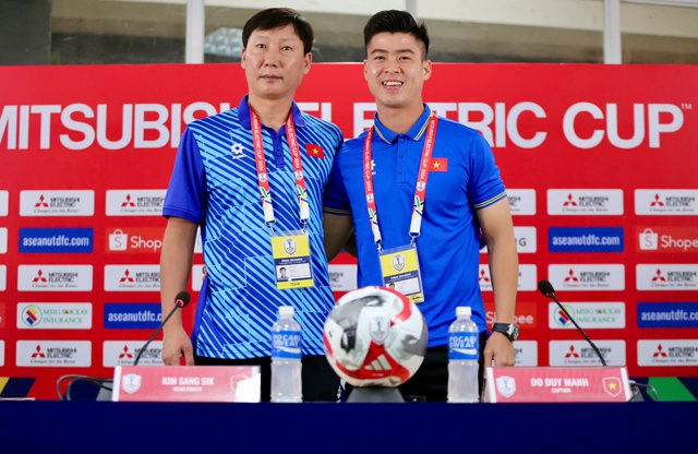 TRỰC TIẾP Việt Nam 2-0 Lào: Tuyển Việt Nam liên tục ghi bàn - Ảnh 5.