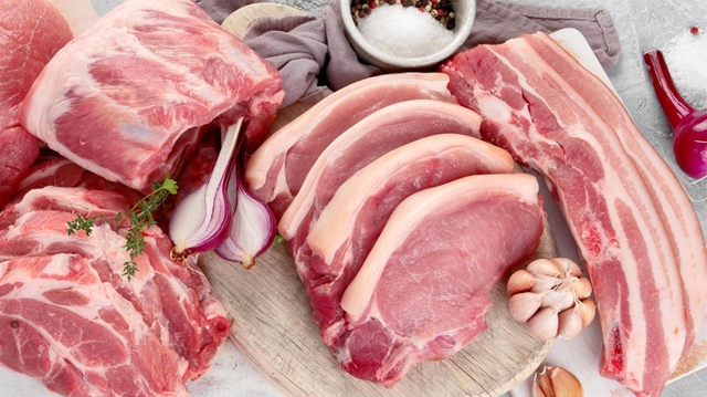 Sai lầm khi bảo quản thịt lợn khiến thịt dễ nhiễm khuẩn, tăng nguy cơ ngộ độc: Ai cũng nên biết để tránh- Ảnh 3.