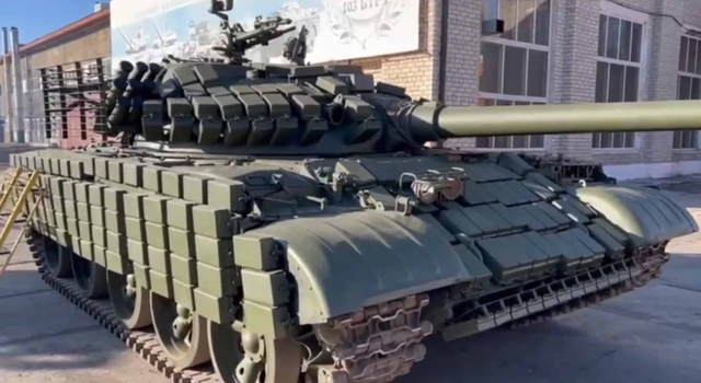 Quên T-90M hay T-72B3M đi, đây là chiếc tăng Nga mà đến báo Ukraine cũng phải 'buột miệng' khen ngợi?- Ảnh 3.