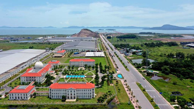 Thuộc tỉnh có thu nhập top đầu Việt Nam, huyện này thu hút FDI cao hơn 55 tỉnh thành của cả nước- Ảnh 3.