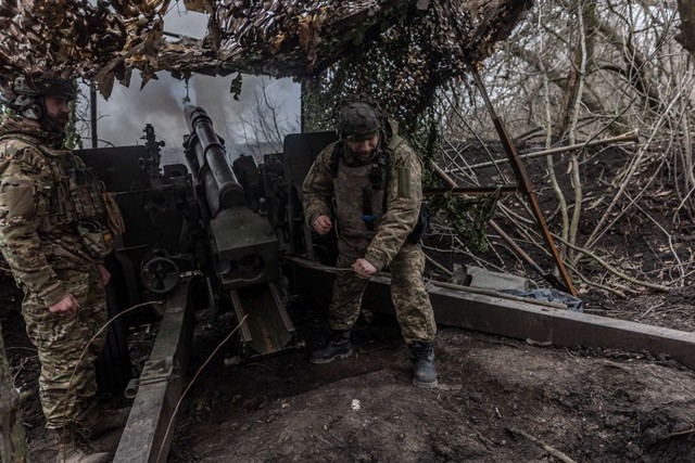 Sau Avdiivka, Nga ồ ạt tấn công mục tiêu mới: Kịch chiến bùng nổ, quân Ukraine căng mình cản phá- Ảnh 3.