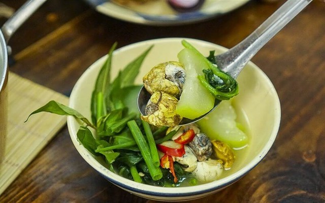 Một món ăn khiến khách Tây chia “2 phe”: Kết hợp cùng loại rau này lại cho ra cực phẩm