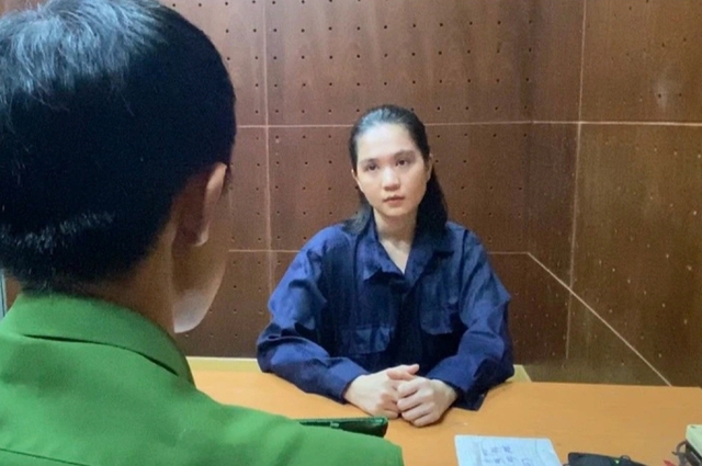Hình ảnh Ngọc Trinh trong buổi hầu toà sau hơn 3 tháng tạm giam