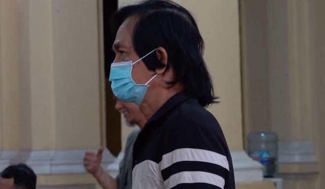 Phản ứng của bố Ngọc Trinh khi con được hưởng án treo, chiều nay sẽ đón con gái về nhà- Ảnh 2.