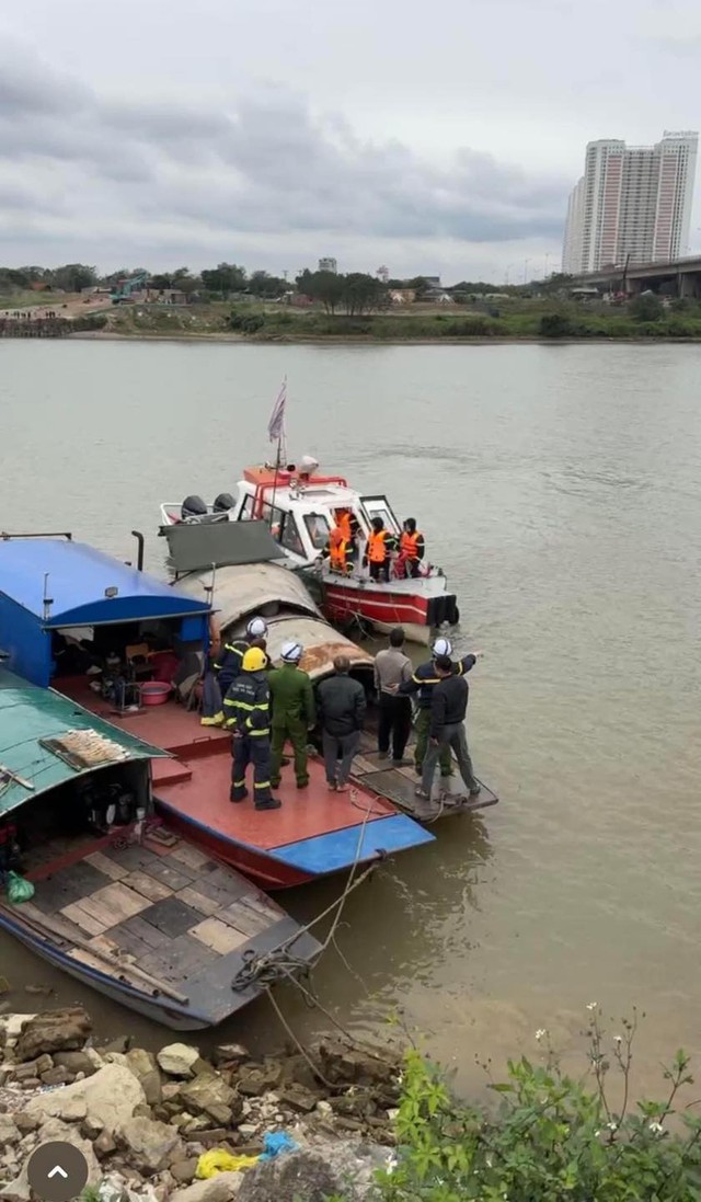 Vụ nghi mẹ ôm con nhảy cầu Đông Trù tự vẫn: Đã tìm thấy 4 mẹ con đang ở quê- Ảnh 3.