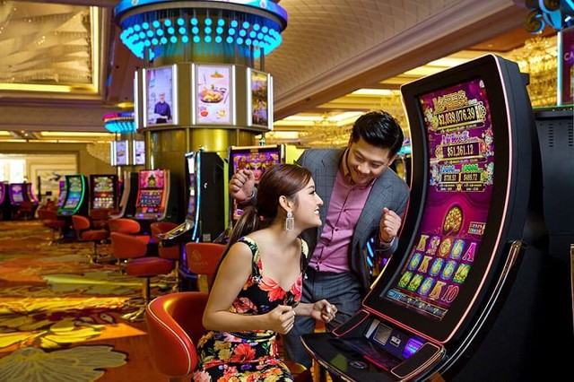Cụ 97 tuổi vào chơi, casino duy nhất ở Việt Nam hiện đón khách Việt đạt doanh thu 2.000 tỷ đồng/năm- Ảnh 1.