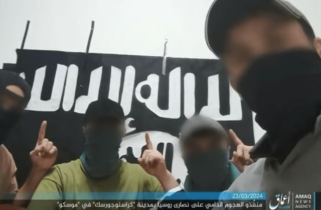 Vụ khủng bố ở Nga: IS công bố hình ảnh đầu tiên về thủ phạm - Mỹ lên tiếng về 