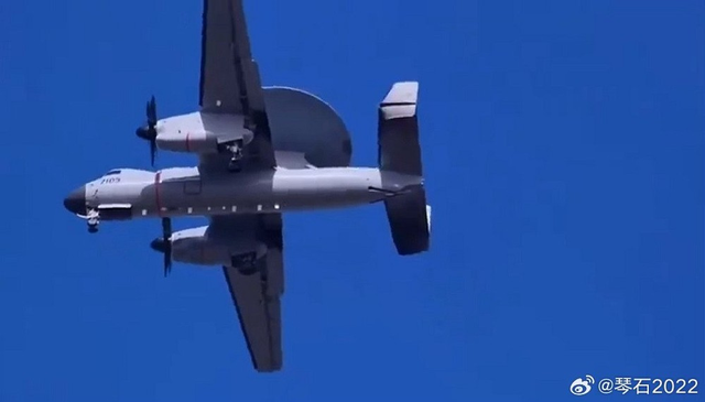 Xuất hiện h&igrave;nh ảnh mới nhất về &lsquo;radar bay&rsquo; của Trung Quốc- Ảnh 3.