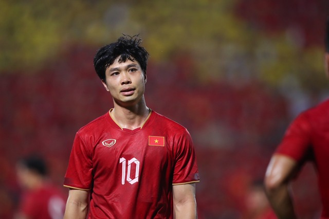 Công Phượng lâm vào cảnh dở khóc dở cười trước giờ đội tuyển Việt Nam đấu Indonesia- Ảnh 2.