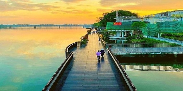 Cầu gỗ là biểu tượng bạc tỷ của một thành phố ở Việt Nam: 