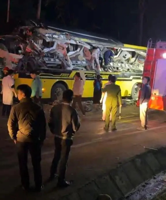 Hiện trường vụ tai nạn kinh hoàng 5 người tử vong ở Tuyên Quang- Ảnh 6.
