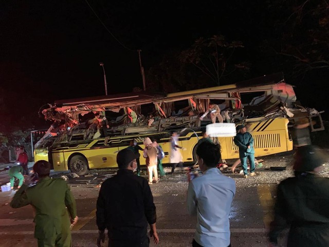 Hiện trường vụ tai nạn kinh hoàng 5 người tử vong ở Tuyên Quang- Ảnh 2.