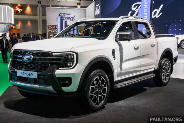 Khám phá Ford Ranger Wildtrak V6 vừa trình làng, giá hơn 1 tỷ đồng- Ảnh 1.