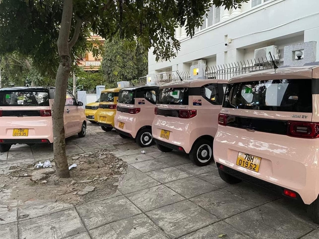 Ô tô điện rẻ nhất Việt Nam dùng để chạy taxi: 