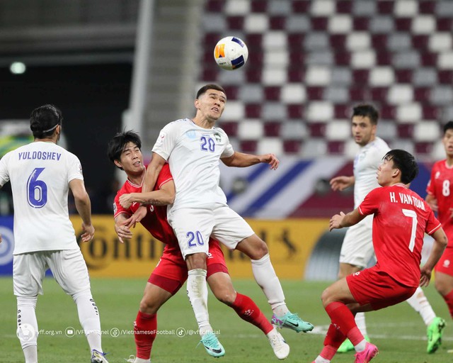 U23 Việt Nam lập cột mốc chưa từng có trong lịch sử, ôm thống kê kém vui khi thua U23 Uzbekistan- Ảnh 2.