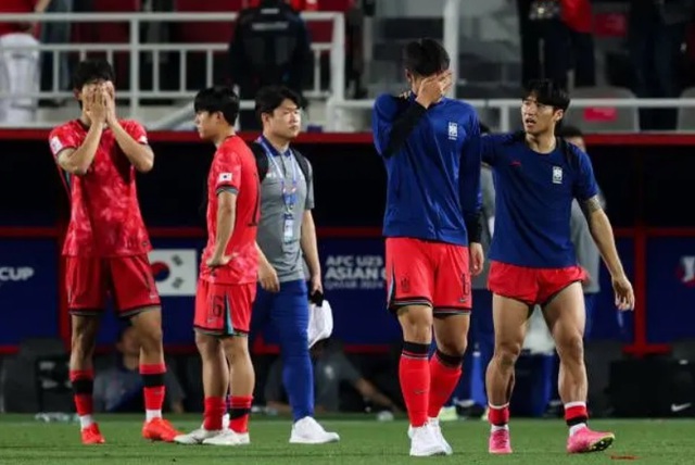 Cầu thủ Hàn Quốc sốc nặng, khóc rưng rức khi để thua Indonesia theo kịch bản khó tin- Ảnh 4.
