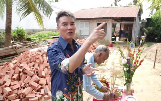 Mr Đàm tự chi 400 triệu xây nhà cho cha 1 phạm nhân và loạt sao Việt làm từ thiện không kêu gọi quyên góp- Ảnh 1.