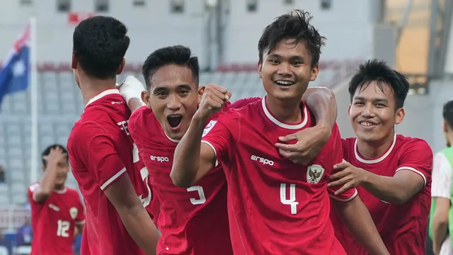 U23 Indonesia giống U23 Việt Nam ở Thường Châu đến ngỡ ngàng, ông Shin sẽ lập kỳ tích như thầy Park?- Ảnh 1.