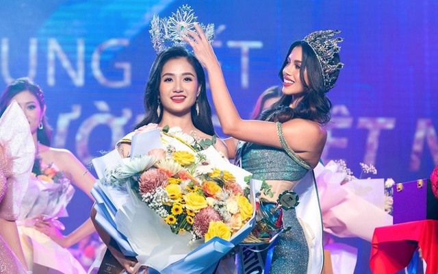 Hoa hậu Nguyễn Thanh Hà quyến rũ trong khoảnh khắc kết thúc nhiệm kỳ- Ảnh 5.