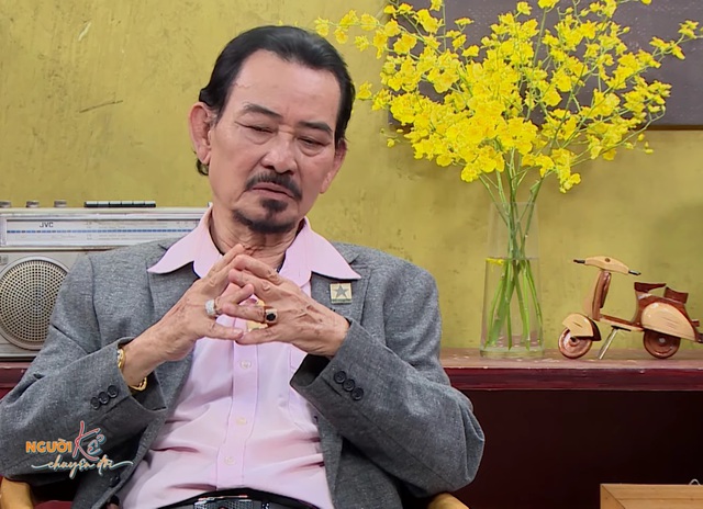 Nam diễn viên chuyên đóng ông trùm giang hồ: Phải lén bán vàng để có tiền, bị vợ ghen tuông- Ảnh 1.