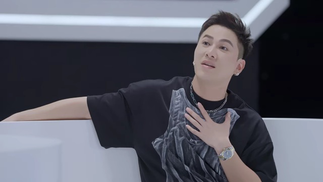 Mai Tiến Dũng: 11 tuổi qua Mỹ, không biết tiếng Anh, không giao tiếp được, còn mang cả mắm tôm đến lớp ăn- Ảnh 1. Mai Tiến Dũng: 11 tuổi qua Mỹ, không biết tiếng Anh, không giao tiếp được, còn mang cả mắm tôm đến lớp ăn- Ảnh 1.