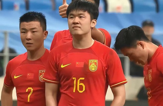 U23 Trung Quốc giành chiến thắng đầy bất ngờ trước thềm đại chiến ở “bảng siêu tử thần” giải châu Á- Ảnh 1.