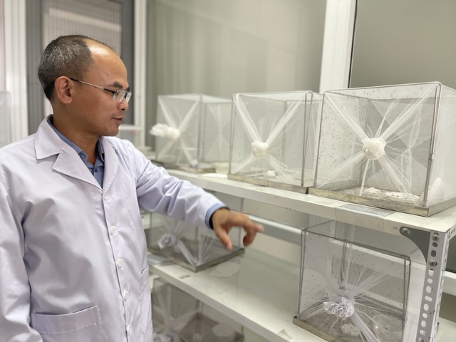 Nhiều học sinh có triệu chứng Nhiều học sinh có triệu chứng