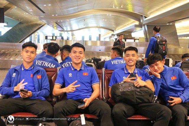Đội tuyển U23 Việt Nam được đón tiếp chu đáo tại Doha, sẵn sàng cho buổi tập đầu tiên- Ảnh 3.