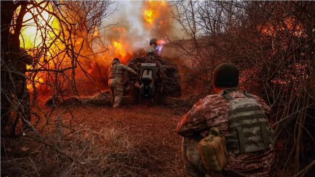 Máy bay Nga quần thảo suốt ngày đêm - Lữ đoàn khét tiếng Ukraine bị diệt, tên lửa 