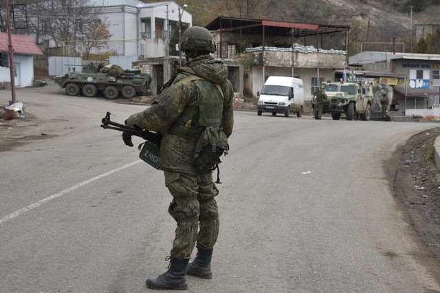 Ông Putin lệnh rút quân, hàng trăm lính Nga và vũ khí rời Armenia: Quân phương Tây sắp chiếm lĩnh căn cứ?- Ảnh 1.