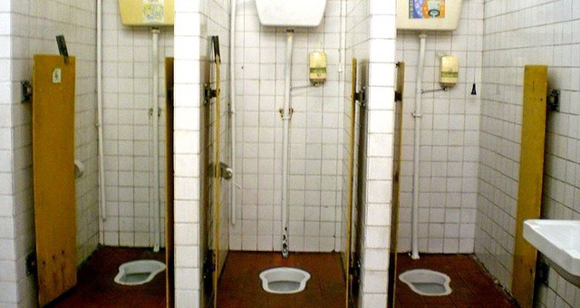 Khách Việt trầm trồ khi bước vào nhà vệ sinh ở Trung Quốc: 