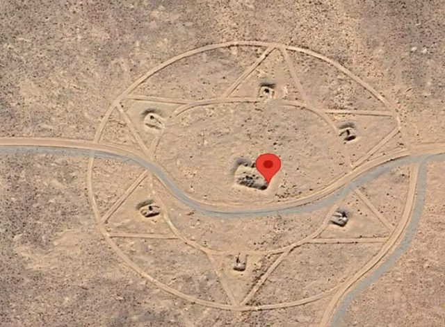 10 thứ bí ẩn được Google Earth phát hiện: Hình ảnh số 1 từng gây tranh cãi nảy lửa- Ảnh 7.