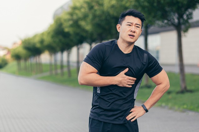 Trước 50 tuổi, nếu nam giới có 4 dấu hiệu này chứng tỏ tim, phổi dần "xuống cấp", cơ thể chóng già- Ảnh 2.